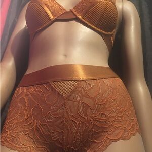 Elegant Lace Bra in Rich Orange